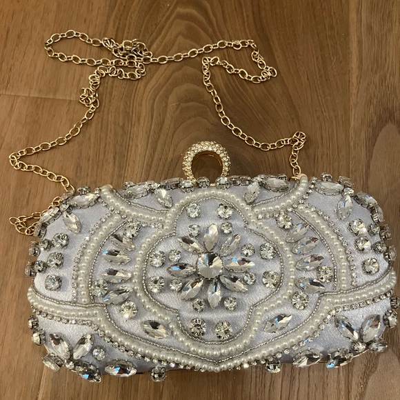 Elegant Silver Embellished Clutch - Picture 1 of 5